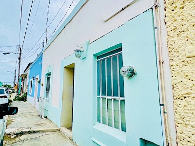 VENTA DE CASA COLONIAL EN EL CENTRO DE MÉRIDA, BARRIO LA MEJORADA