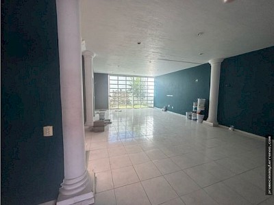 Casa Residencial en Venta – Jardines del Vergel, Zapopan