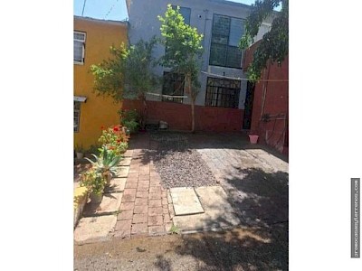 CASA EN VENTA – TONALÁ, COL. LOMA DORADA