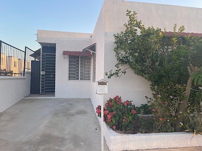 SE VENDE BONITA CASA EN PRIVADA 
