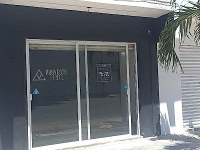 Local Comercial 3, García Ginerés