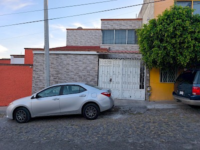 Cas en venta en Lomas de San Pablo
