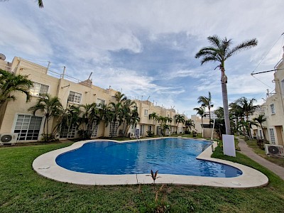 VENTA DE VILLA CARABELA EN CONDOMINIO PUENTE DEL MAR ACAPULCO DIAMANTE