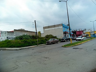 Terreno en esquina en renta sobre calle principal