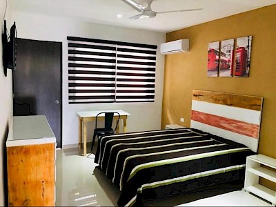 Venta casa adaptada a 4 departamentos ideal inversión en CANCÚN