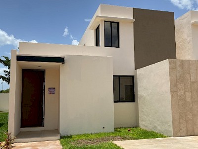 Casa en venta en Privada al norte de Mérida, en Conkal zona  de gran plusvalía.