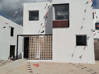 Casa en venta al oriente de la ciudad, zona de gran crecimiento y seguridad.