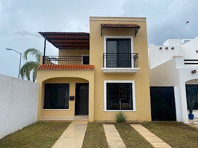Venta de casa en Gran Santa Fe, Mérida, Yucatán
