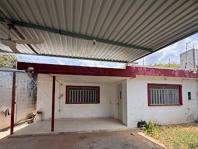 Linda, bien orientada, en buenas condiciones, en el Centro de Mérida, rumbo San Sebastián y La Ermita