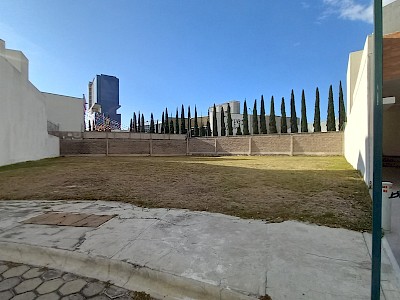 Terreno en venta en el Fraccionamiento Bosques de Angelopolis 