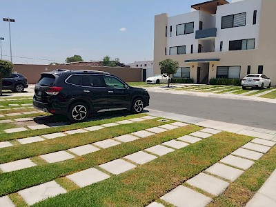 Venta departamento planta baja QRO 