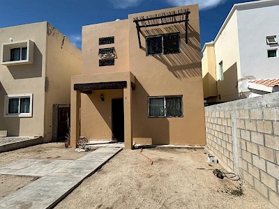 VENTA DE CASA EN "PORTALES"