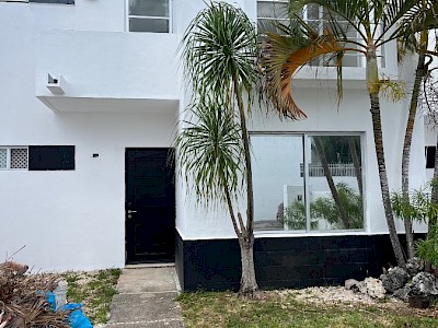 CASA EN VENTA EN CANCUN OPORTUNIDAD ZONA SUR VILLAS DEL ARTE II