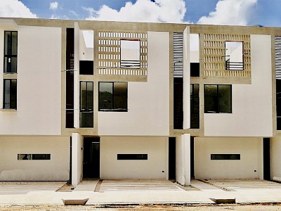 TOWNHOUSE AMUEBLADO EN RENTA BENITO JUAREZ NORTE 3 REC