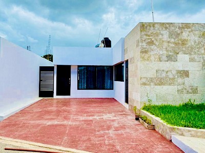 VENTA DE CASA DE UNA PLANTA A MINUTOS DE ALTABRISA MOD C