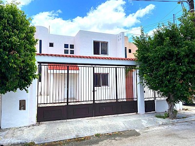 RENTA DE CASA EN VISTA ALEGRE NORTE